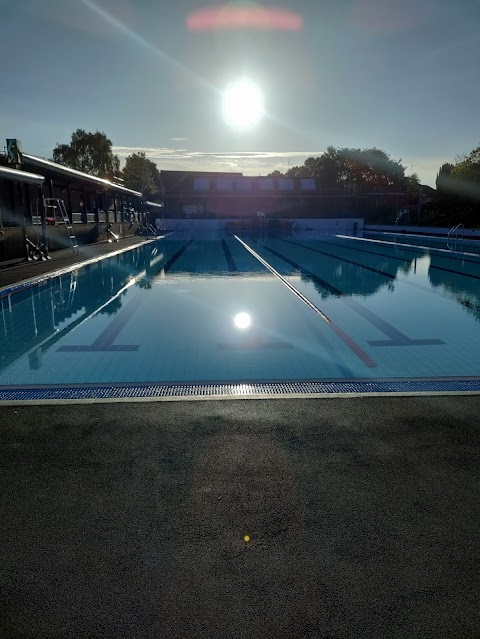 Banbury Open Air Pool