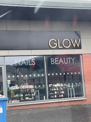 Glow Nails and Beauty