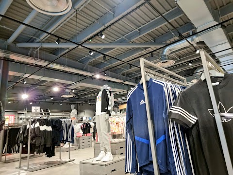 adidas Outlet Store Cannock