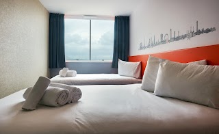 EasyHotel Croydon Town Centre