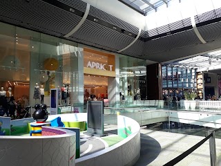 Apricot Clothing - Westfield Stratford