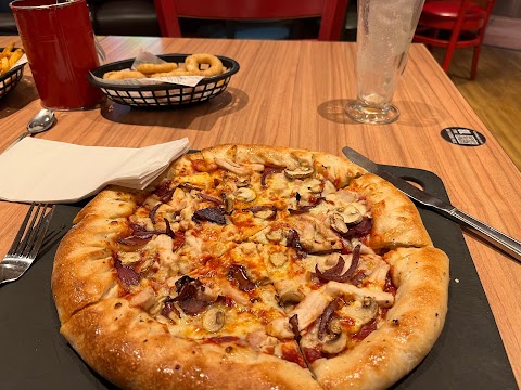 Pizza Hut