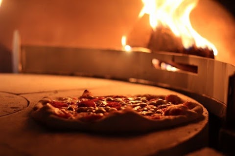 Casanova’s Wood Fired Pizza Rathfarnam