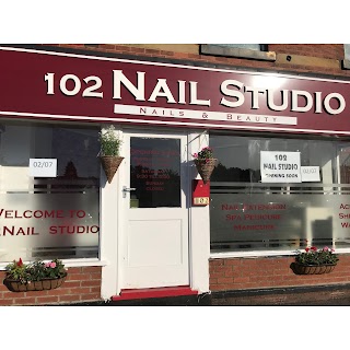 102 Nail Studio