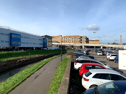 Queen's Medical Centre