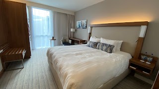 Courtyard by Marriott London City Airport