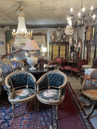 Vintage Dublin - Antiques and Interiors Showroom