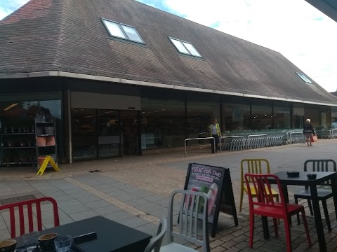 Waitrose & Partners Woodley