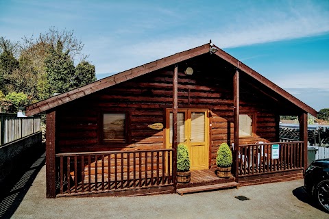 Donard Shadow Lodge