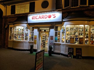 RICARDO'S