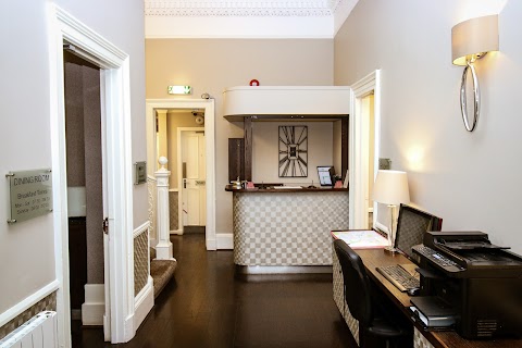 Ambassador Hotel - BOOK DIRECT FOR BEST RATES! WE'RE CHEAPER THAN ONLINE TRAVEL AGENTS!