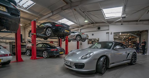 Ninemeister Porsche Specialists