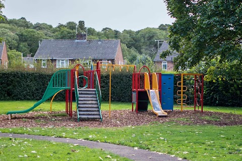 Howard Lewis Park and Play Area