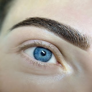 Eyelash extensions and eyebrow treatments- Lash And Brow Professional