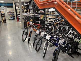 Halfords - Waterlooville