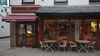 Piazza Firenze - Leatherhead