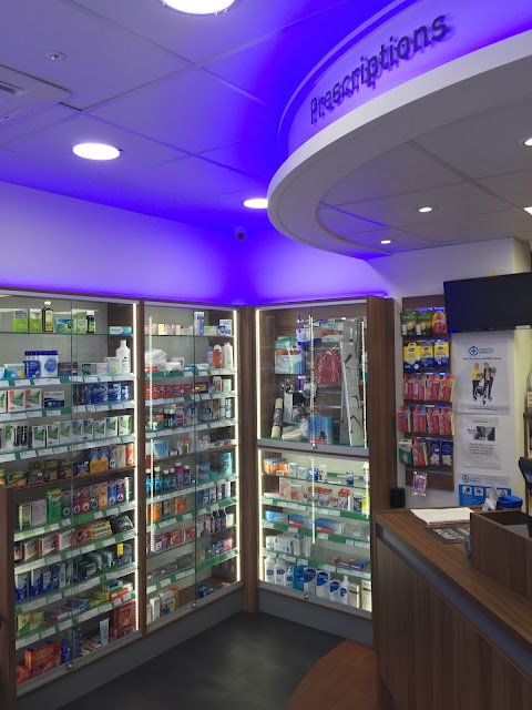 Lindsay and Gilmour Pharmacy Craigmillar