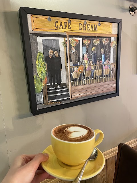 Cafe Dream