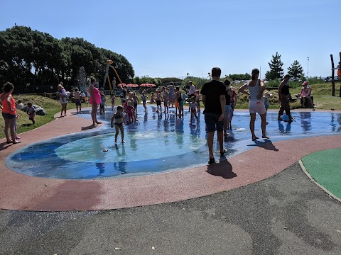 Canoe Lake Water Splash Area