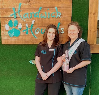 Hardwick Hounds Dog Grooming Salon