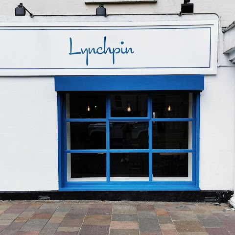 Lynchpin Holywood