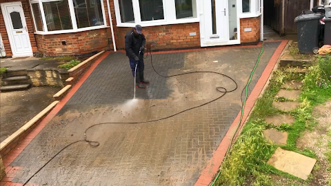 Exterior Cleaning Xpert - Pressure Washing Services Leicester - Upvc - Gutters - Conservatory - Driveway