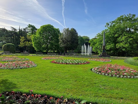 Jephson Gardens