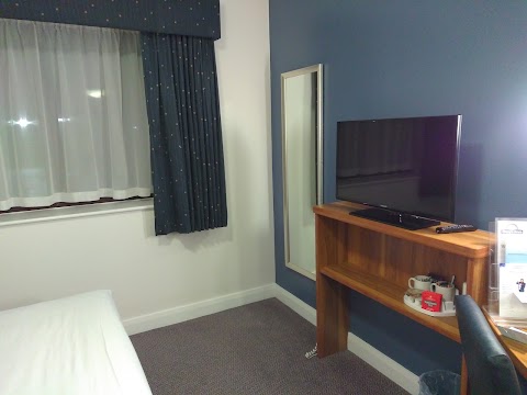 Days Inn by Wyndham Corley NEC M6