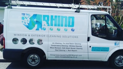 Rhino Jetwashing