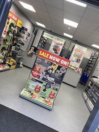 Screwfix Risca