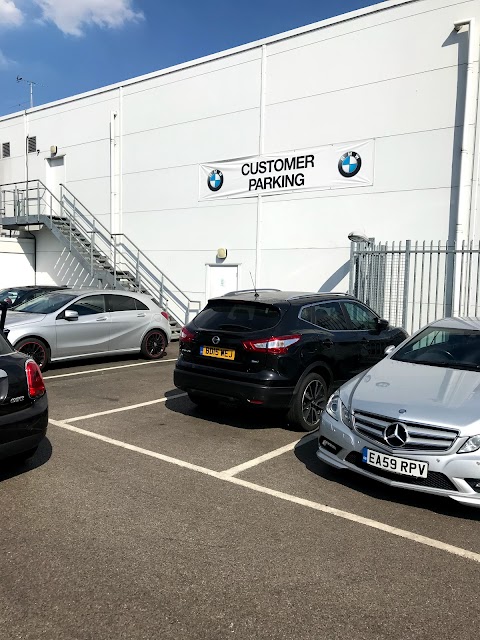 Group 1 Watford BMW Servicing