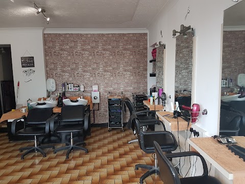 Jo's Unisex Salon