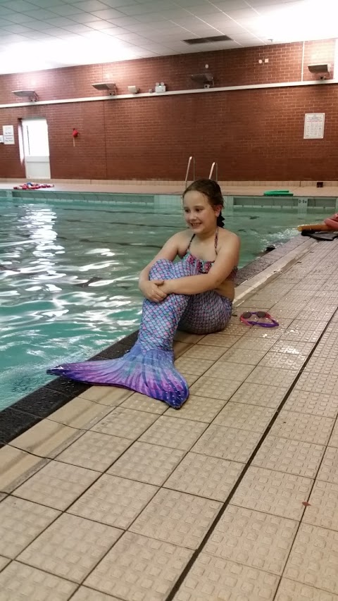 Ashton under Lyne Swimming Pool