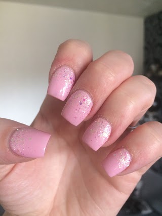 Lily Nail