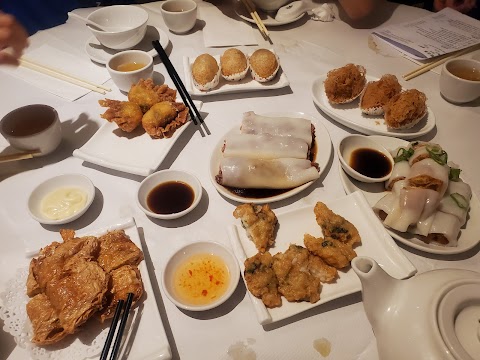 Thai Elephant Restaurant and Dim Sum (Da Hong Pao)