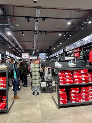 PUMA Outlet London