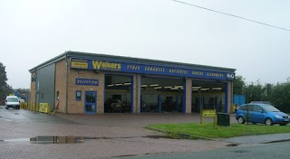 Walkers Tyre Services - Team Protyre