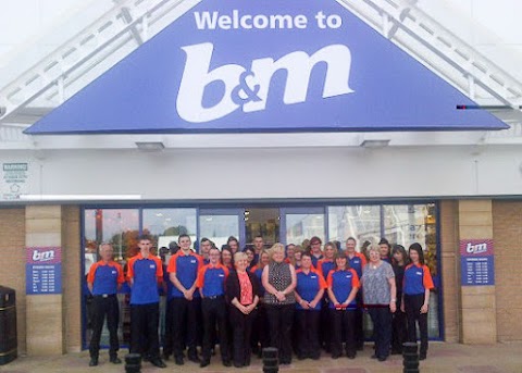 B&M Store