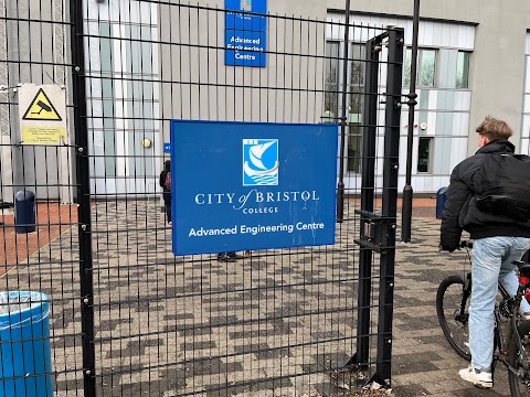 City of Bristol College - Advanced Engineering Centre