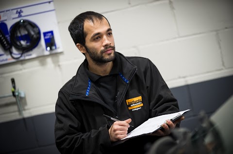 Halfords Autocentre