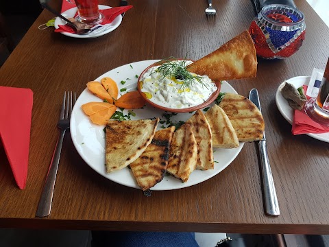 Tavan Restaurant