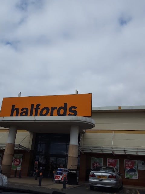 Halfords - Kirkcaldy