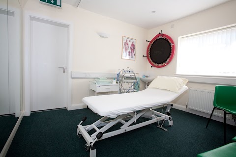 Oakwood Physiotherapy Clinic - Physio in Enfield Southgate