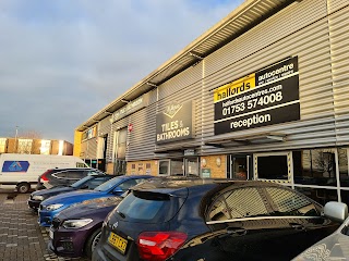 Halfords Autocentre Slough (Farnham Road)