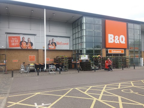 B&Q Burgess Hill