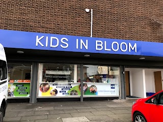 Kids In Bloom