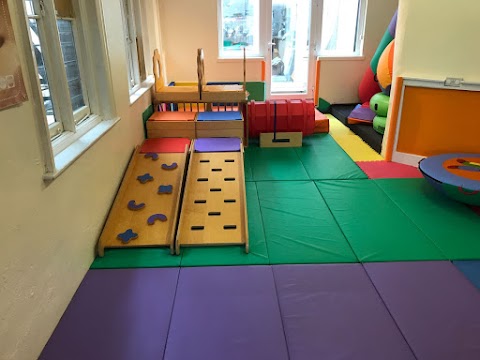 Gymboree Play & Music Sevenoaks