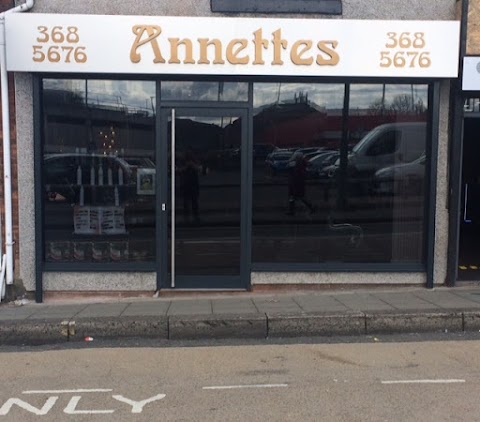 Annettes Hairdressers