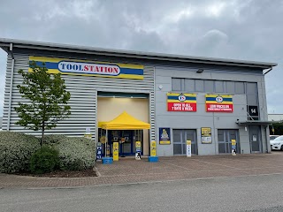 Toolstation Byfleet