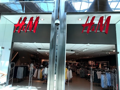 H&M